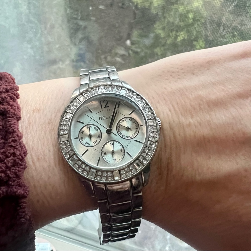 Ladies Relic watch.